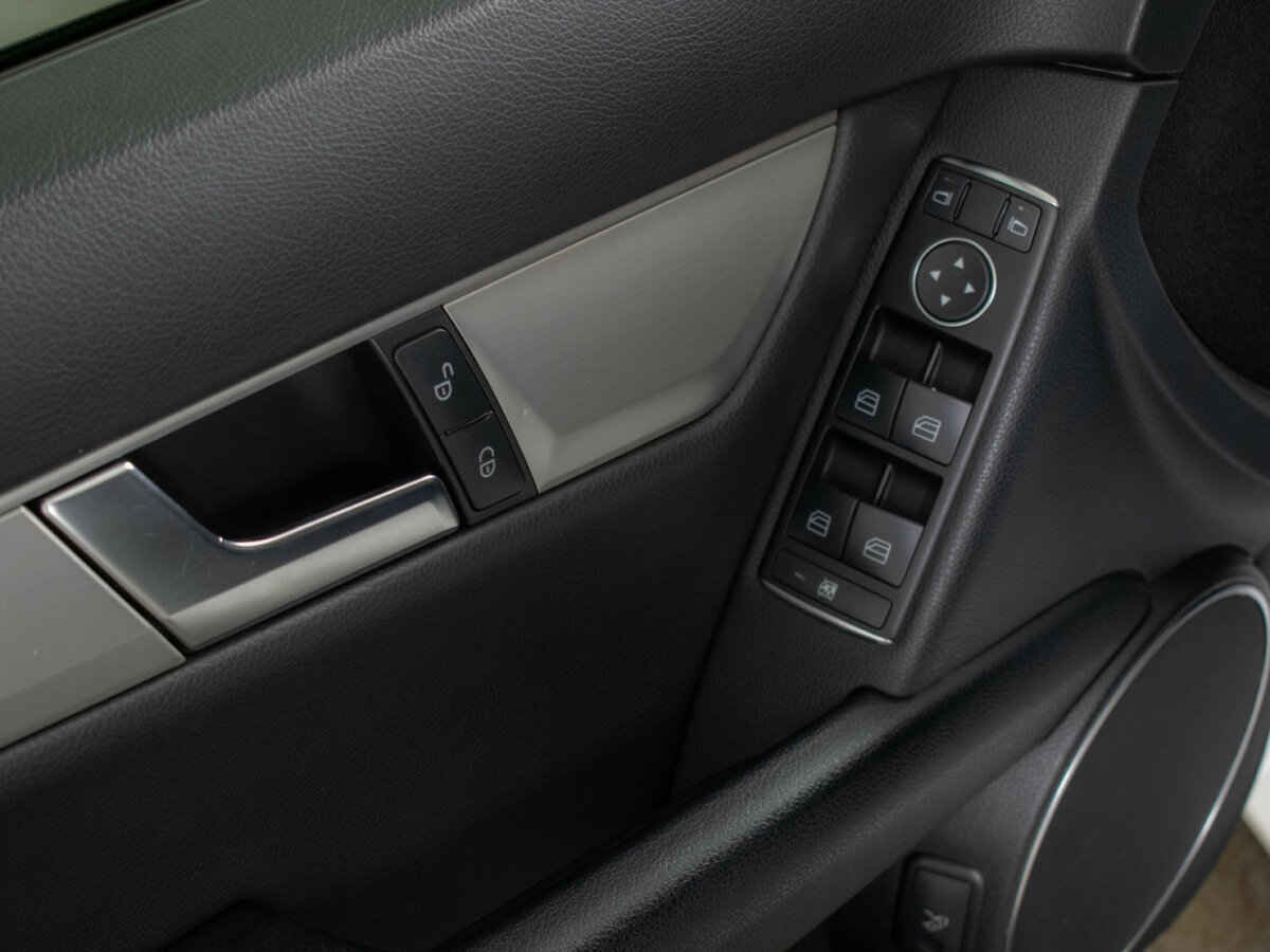 Купить Mercedes-Benz C-Класс, 2013, 221 480 км.. Фото: #11