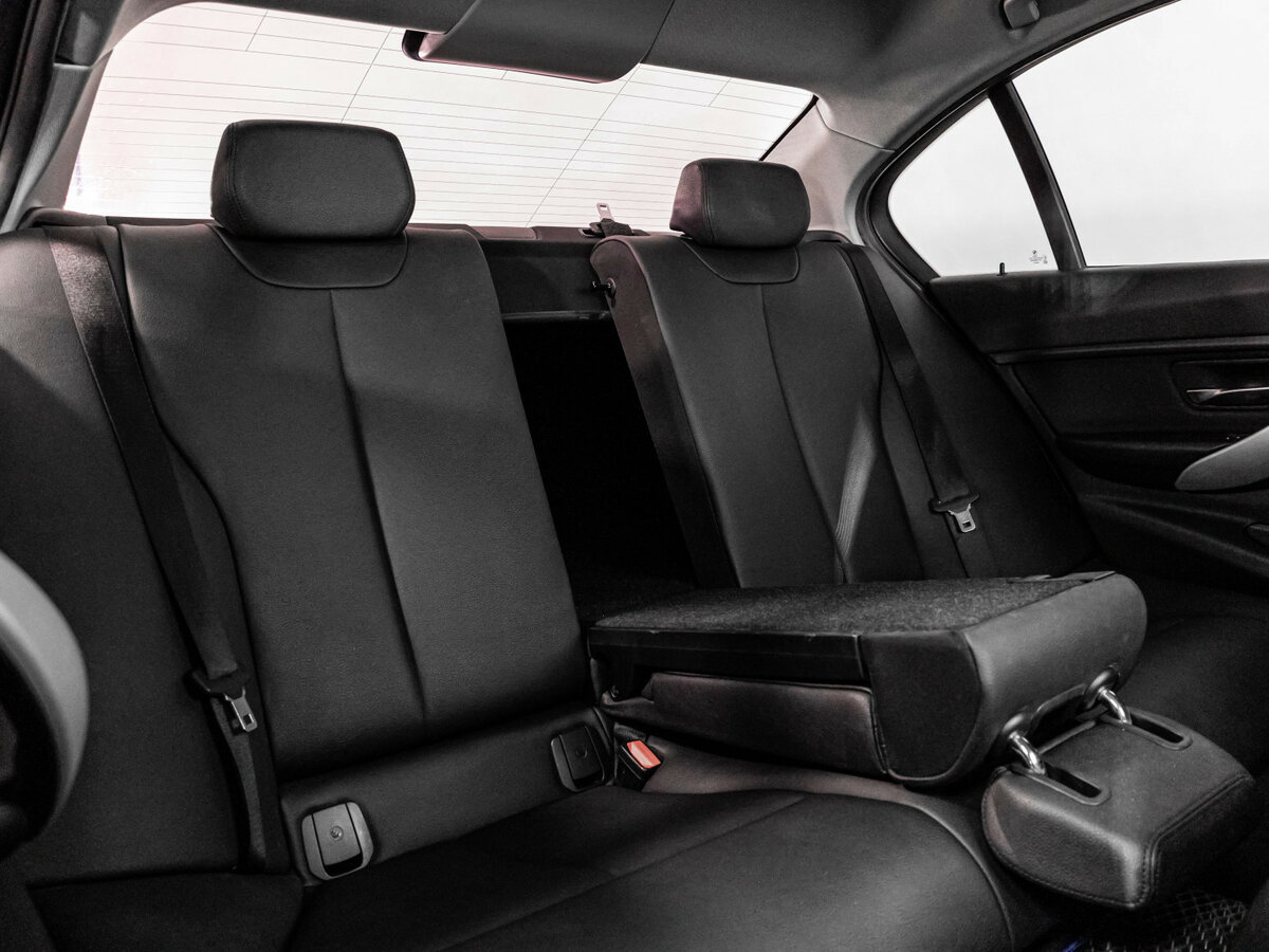 Купить BMW 3 серии, 2016, 116 214 км.. Фото: #20