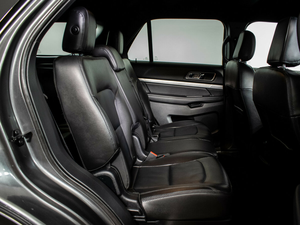 Купить Ford Explorer, 2018, 110 837 км.. Фото: #9