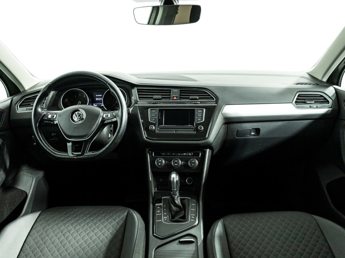 Купить Volkswagen Tiguan, 2017, 76 658 км.. Фото: #10