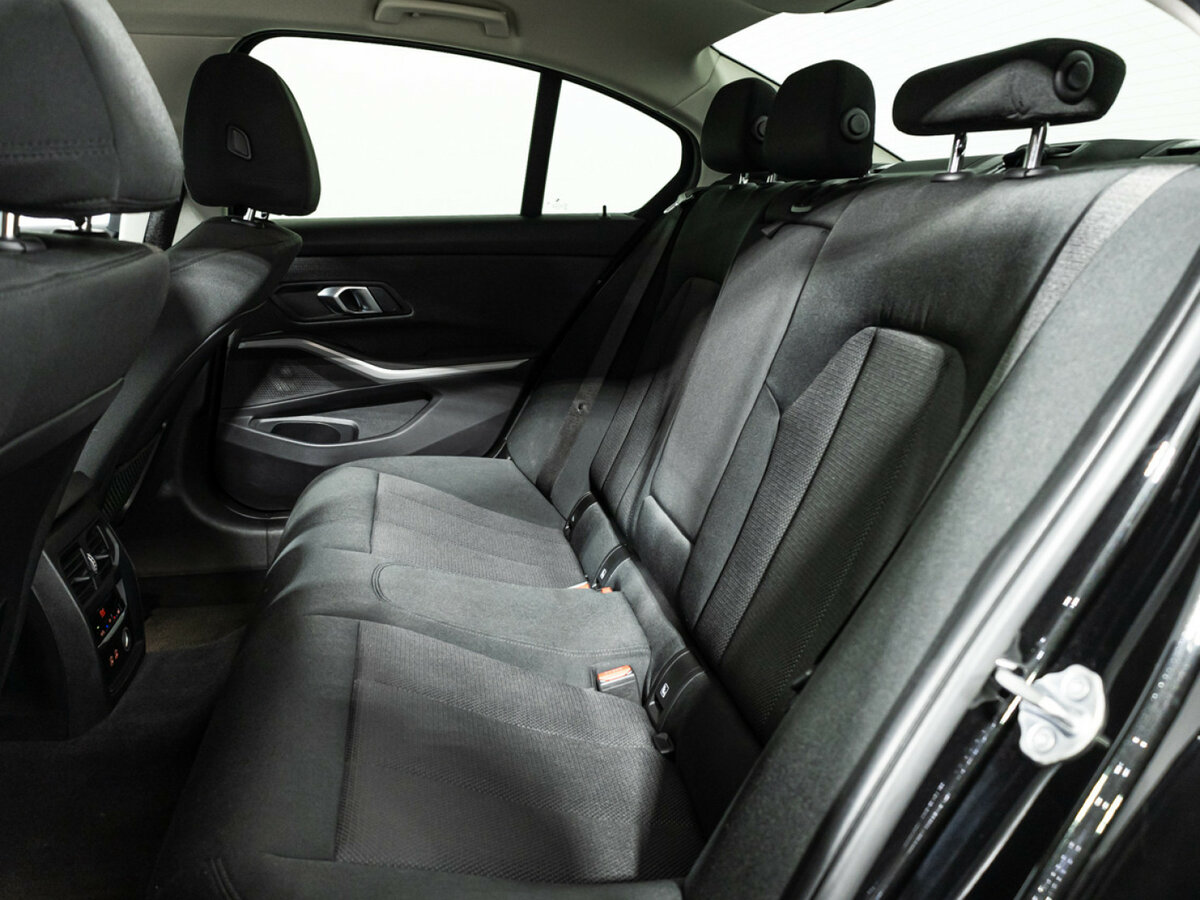 Купить BMW 3 серии, 2019, 105 575 км.. Фото: #7