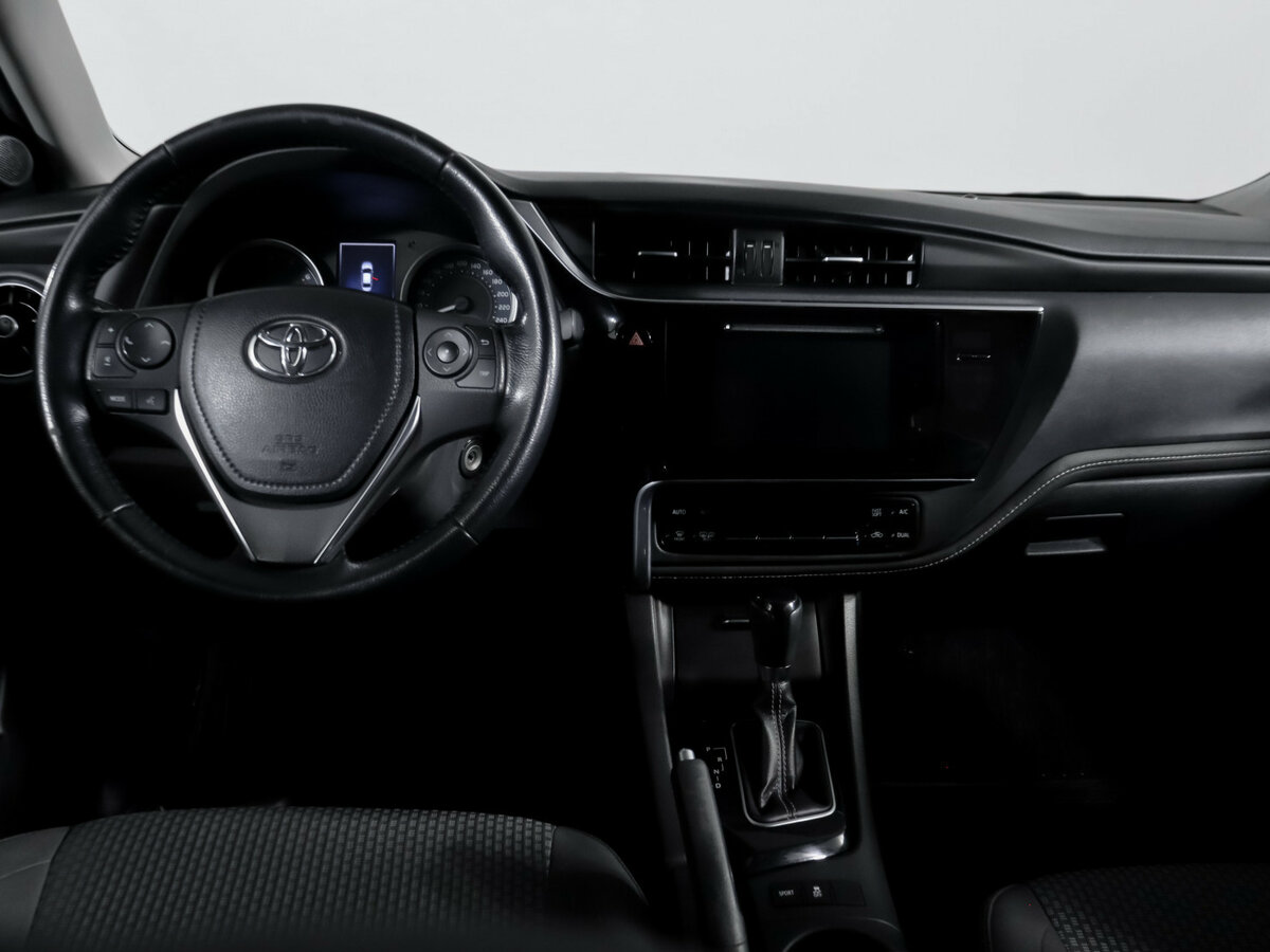 Купить Toyota Corolla, 2017, 98 586 км.. Фото: #9