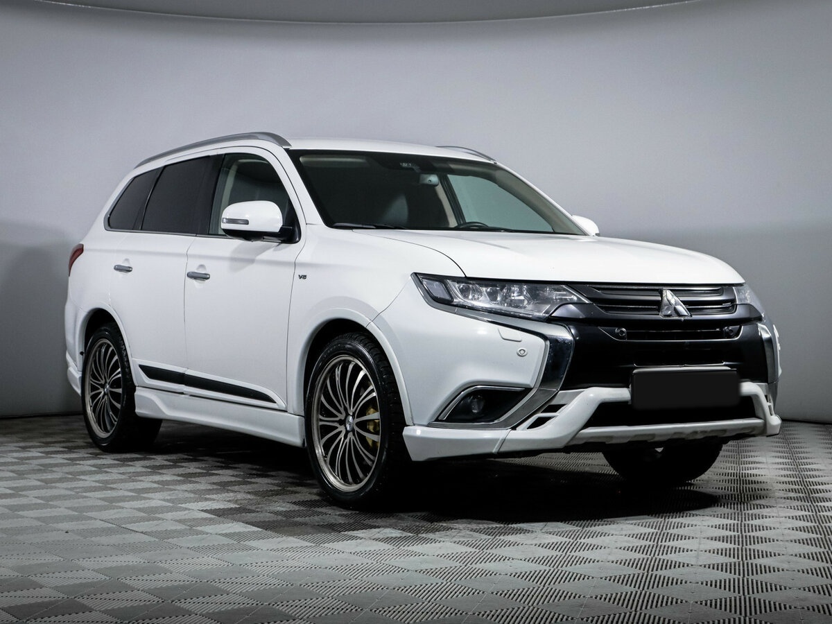 Купить Mitsubishi Outlander, 2018, 86 429 км.. Фото: #2