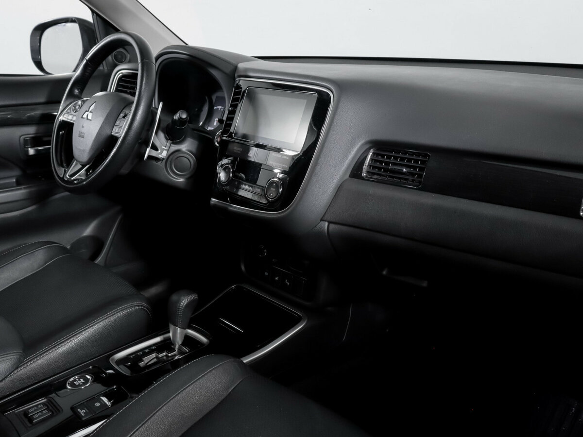 Купить Mitsubishi Outlander, 2018, 86 429 км.. Фото: #8