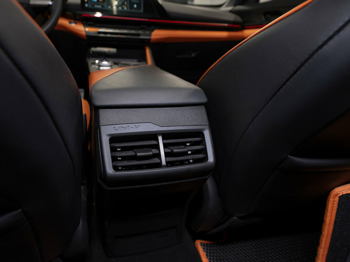 Купить Changan UNI-V, 2023, 55 302 км.. Фото: #13