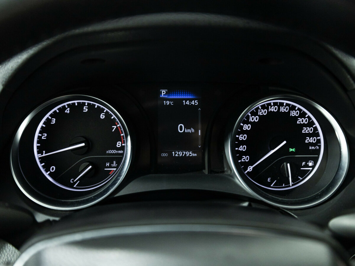 Купить Toyota Camry, 2021, 129 793 км.. Фото: #10