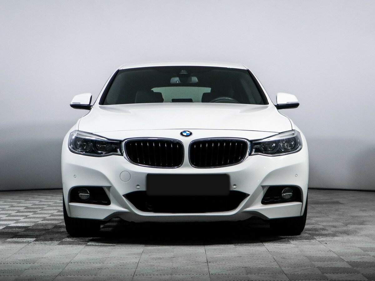 Купить BMW 3 серии, 2018, 147 776 км.. Фото: #1