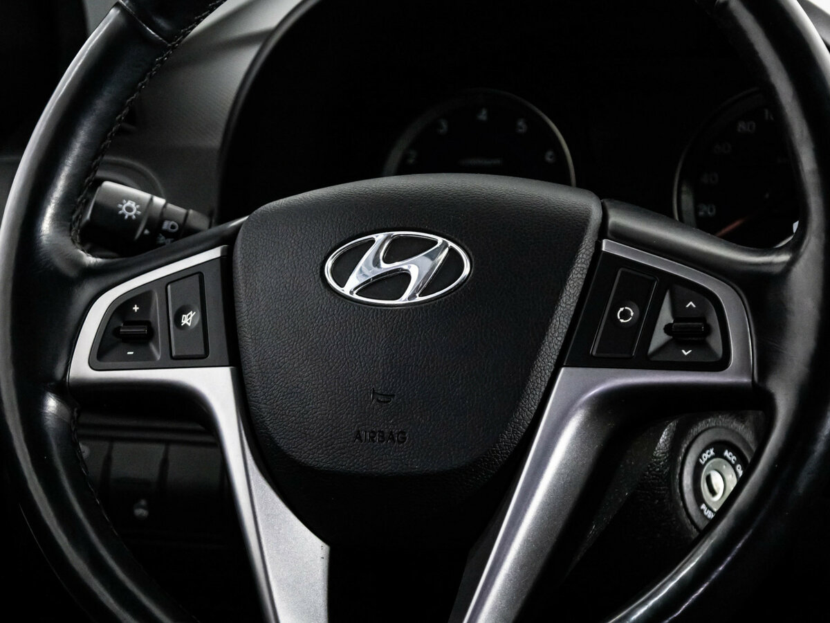 Купить Hyundai Solaris, 2014, 63 742 км.. Фото: #8