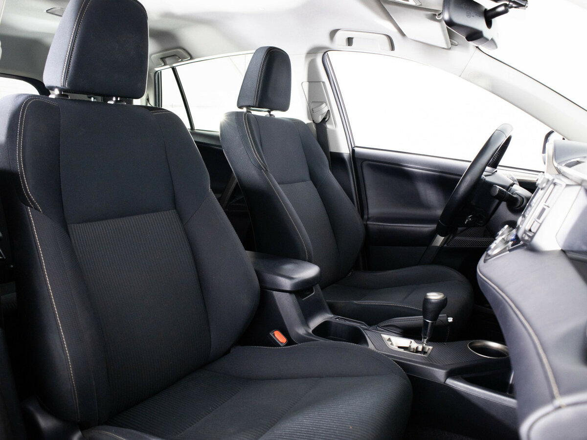 Купить Toyota RAV4, 2013, 177 438 км.. Фото: #13