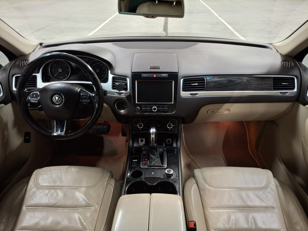 Купить Volkswagen Touareg, 2013, 300 608 км.. Фото: #13